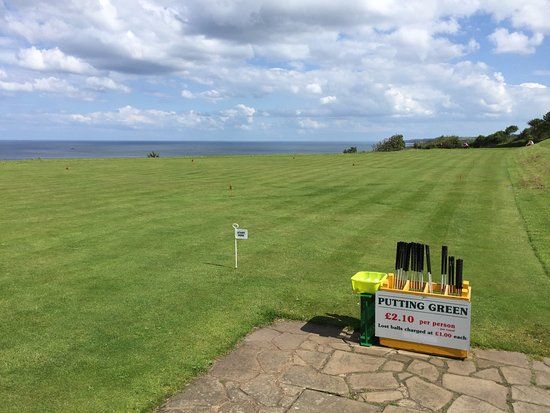 Holbeck Putting Green